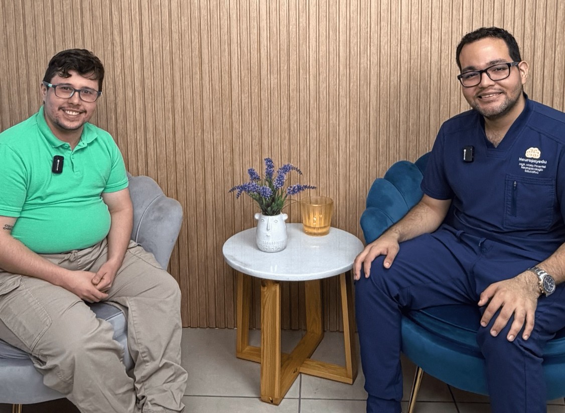 Episodio#9: Innovando en el Bienestar Social - Comunidad para la Neurodiversidad Adulta en Panamá - Conecta ND Mentes Neurodiversas